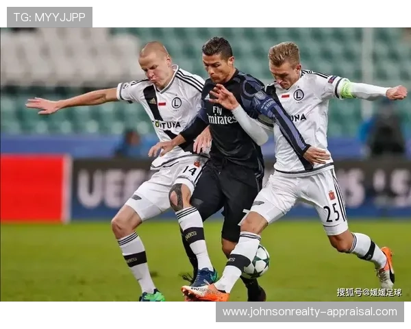 皇家马德里本赛季多线作战能力稳健 冠军争夺走势清晰 皇家马德里本赛季多线作战能力稳健 冠军争夺走势清晰