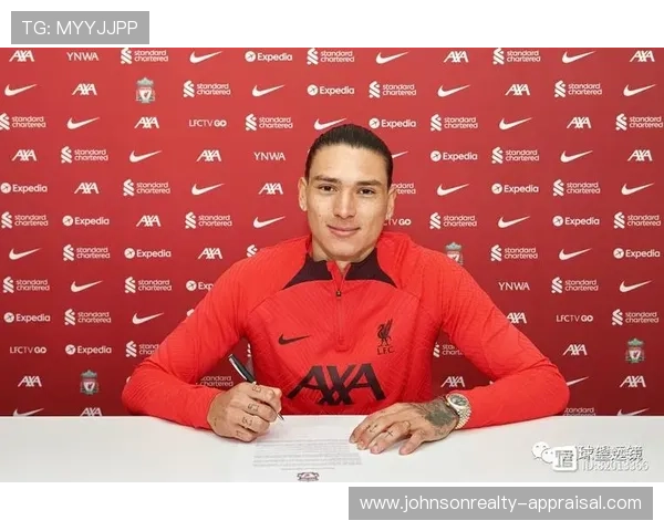 努涅斯与苏亚雷斯：乌拉圭中锋传承与断层分析