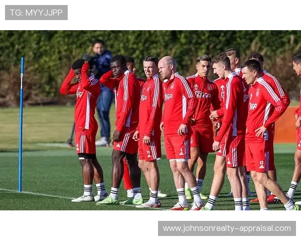 阿尔瓦雷斯与努涅斯：效率与冲击力的两种进攻模型对比